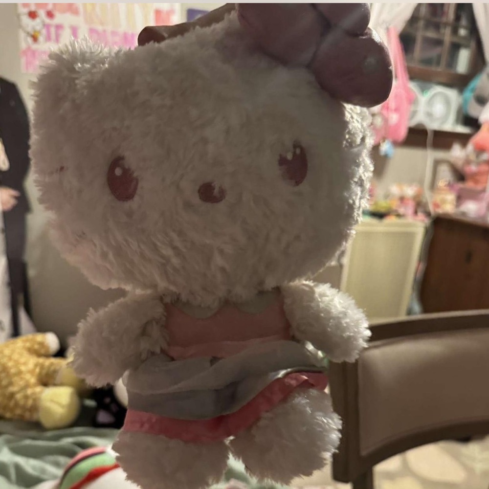 Hello kitty 45th anniversary limited edition plush